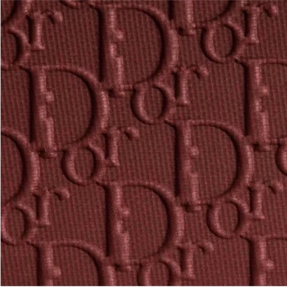 DIOR Rosy Glow Blush • Berry 006 • Pink Lilac 063 • Mahogany 020 - Picture 6 of 10